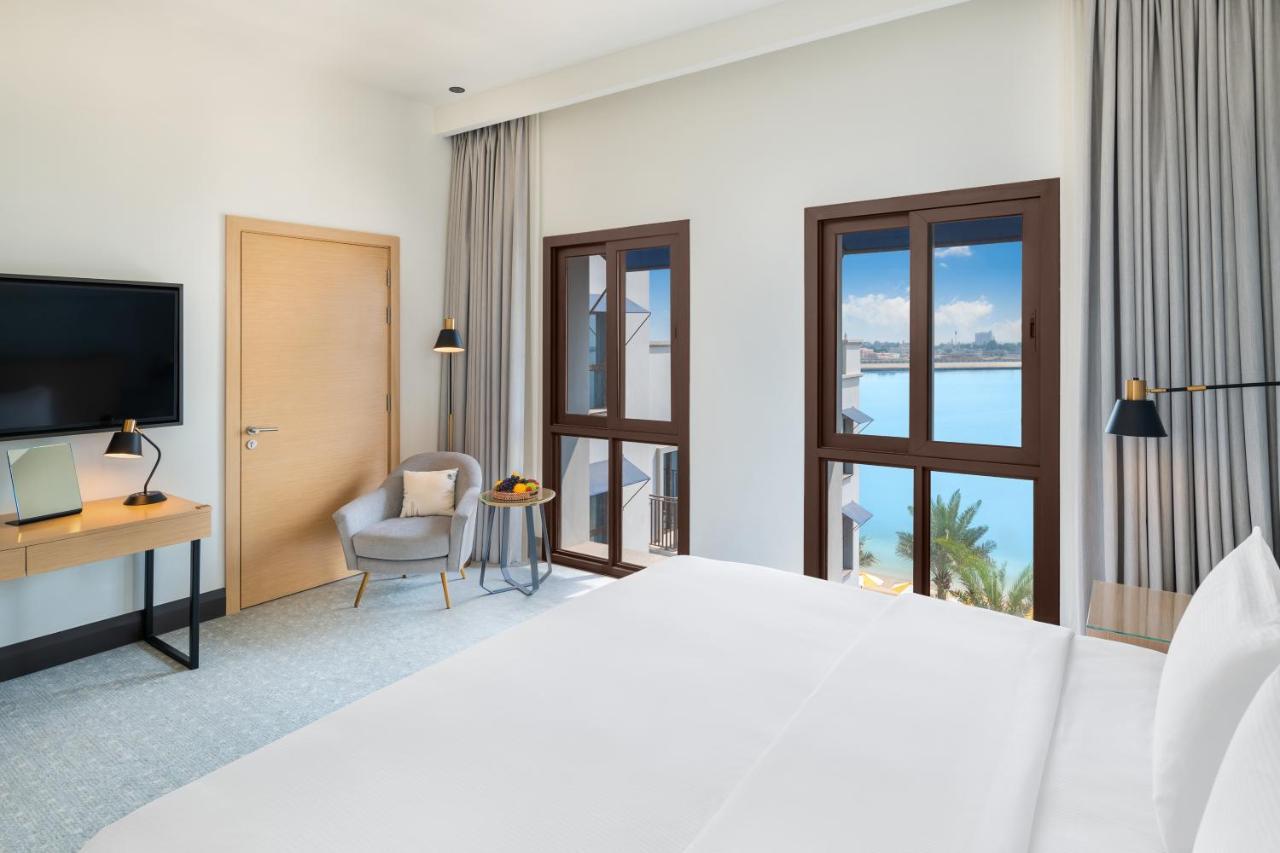 Vida Beach Resort Umm Al Quwain Eksteriør billede Deluxe Room