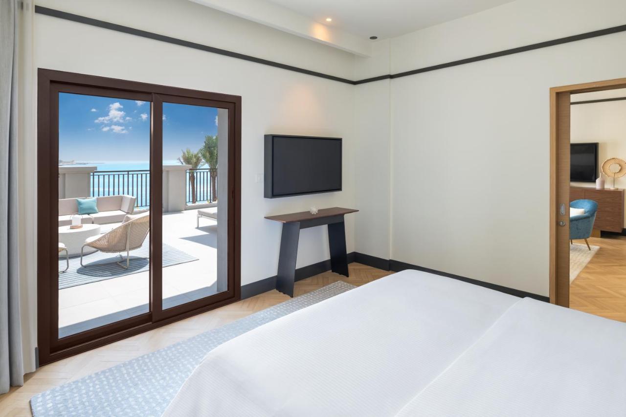 Vida Beach Resort Umm Al Quwain Eksteriør billede A bedroom at the hotel